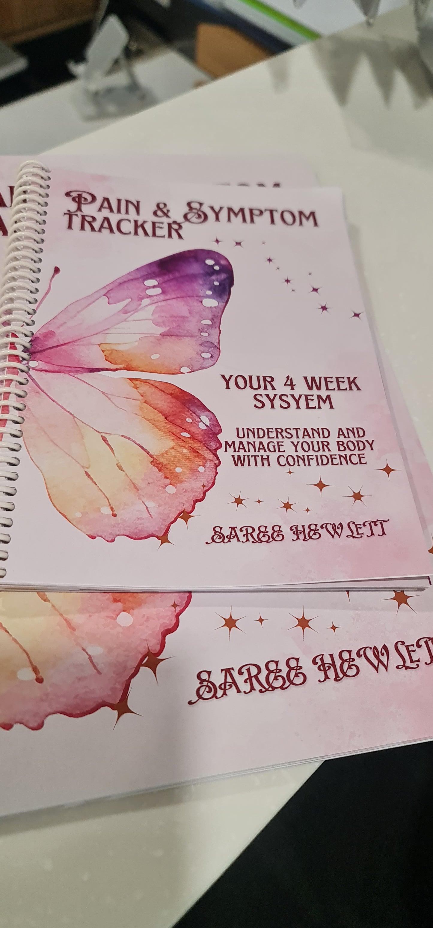Pain Tracking Journal: Symptom, Wellness, and Recovery Log - I MONTH